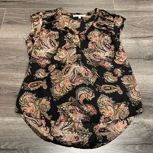 💜Daniel Rainn, Chic short sleeve blouse, black, gold & orange Paisley prints